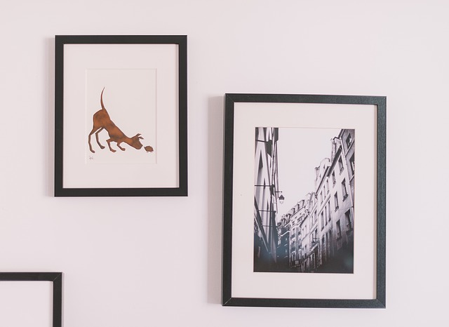 How to choose the right artwork to liven up your living room image